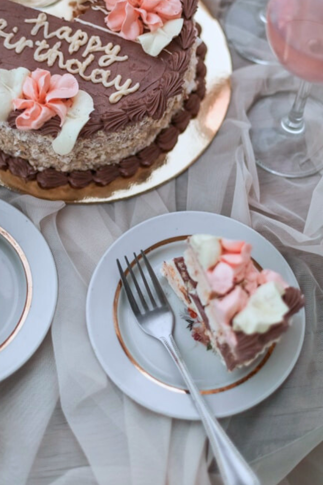 Dessert Plates/ Bowls