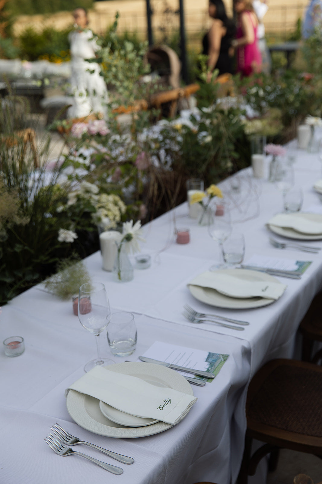 Bud Vase Floral Styling (per table)